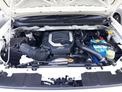 ปี 2017 ISUZU D-MAX CAB4 1.9 Z HILANDER CC. สี ขาว เกียร์ Auto รูปที่ 13